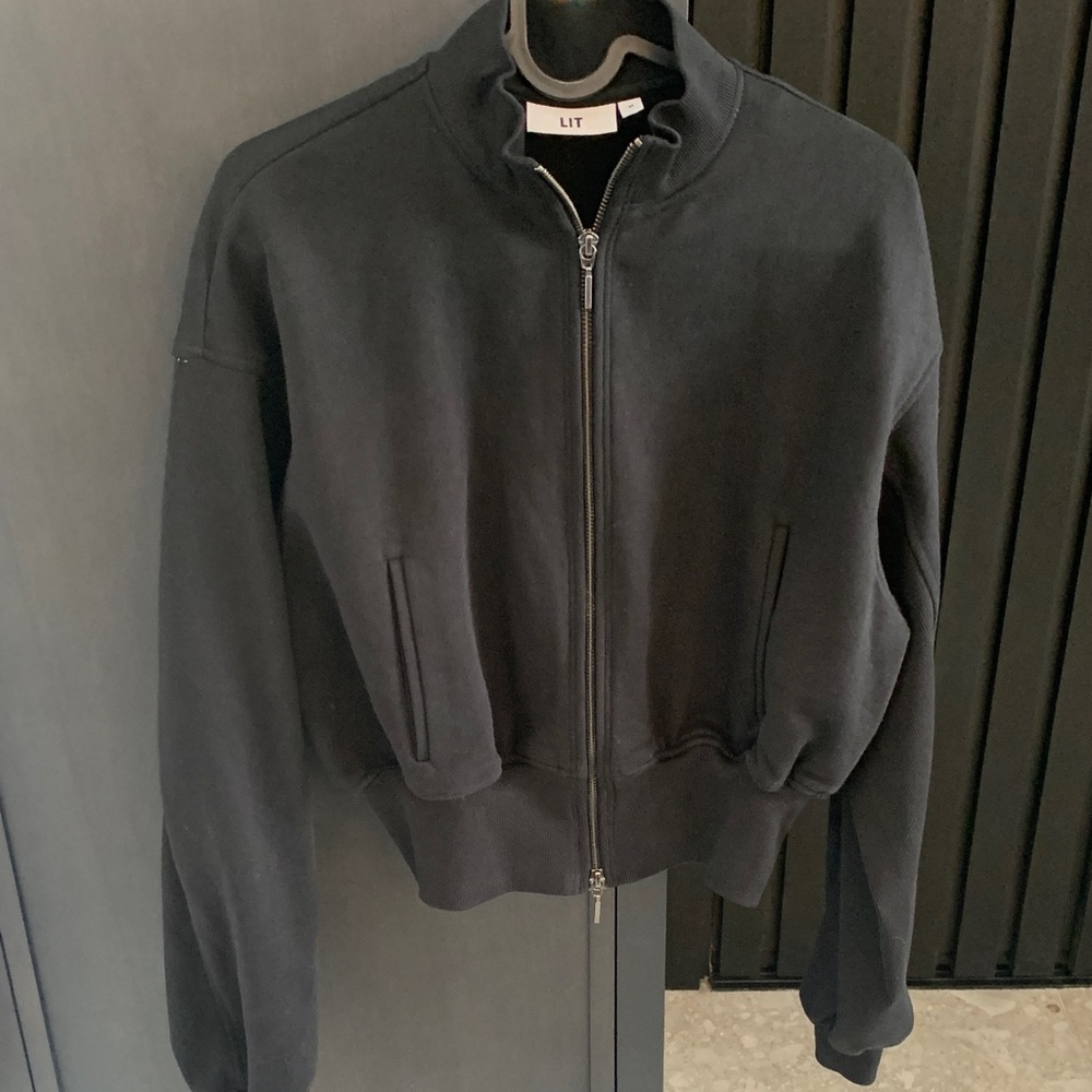 3. LIT activewear zip up cardigan